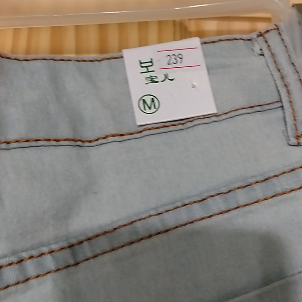 Bader Jeans - Picture 3 of 6